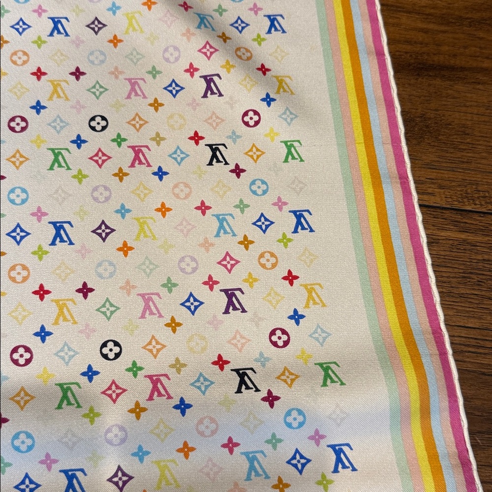 Louis Vuitton Takashi Murakami White Multicolor Silk Scarf 26.5x26.5” - Picture 11 of 13